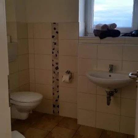 Landhotel Kreien 3*
