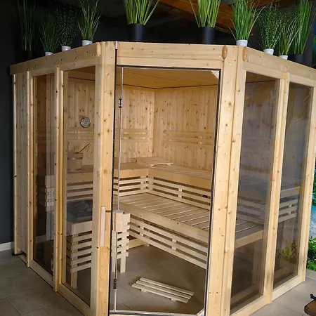 Bed & Breakfast Landhotel Kreien 3*