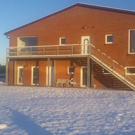 Bed & Breakfast Landhotel Kreien 3*