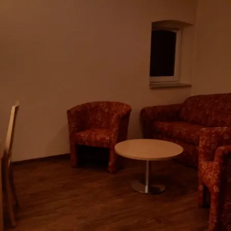 Bed & Breakfast Landhotel Kreien 3*