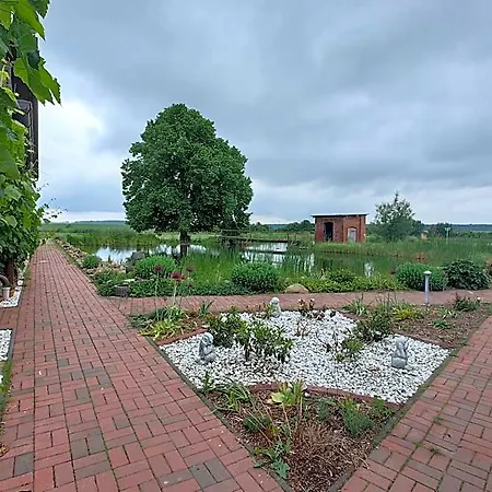 Landhotel Kreien 3*