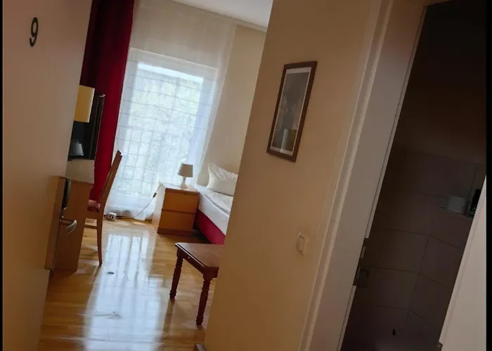 Landhotel Kreien B&B 3*