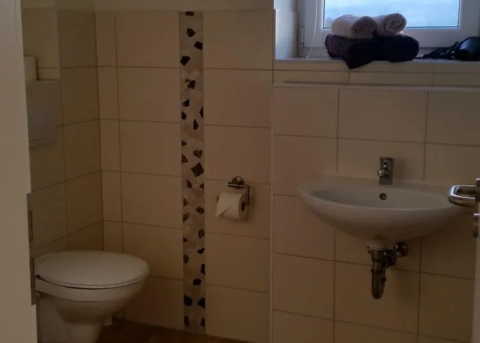 B&B Landhotel Kreien 3*